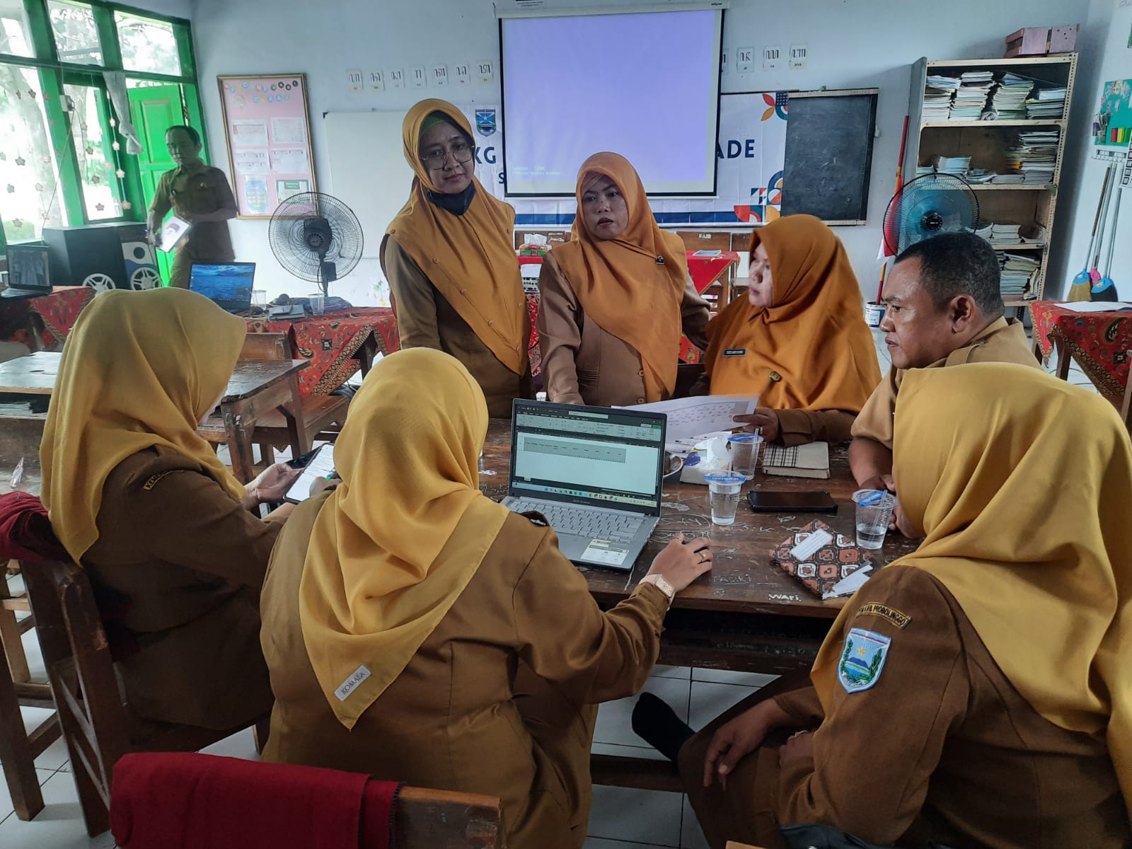 Lintas Kecamatan, Guru Multigrade Probolinggo Perkuat Mutu Pembelajaran di Tengah Keterbatasan