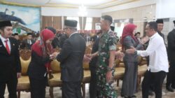 Dandim 1008/Tabalong Hadiri Pelantikan dan Pengambilan Sumpah Pejabat Pemkab Tabalong