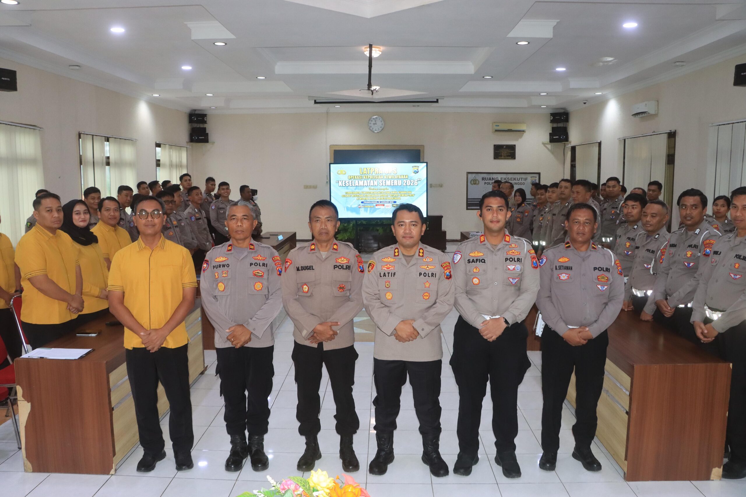 Latpraops Keselamatan Semeru 2026 Digelar, Kapolres Probolinggo Siapkan Personel Hadapi Lonjakan Aktivitas Warga