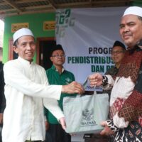 Perkuat Pengentasan Kemiskinan, Baznas Probolinggo Distribusikan Ribuan Sembako dan Resmikan RLHB