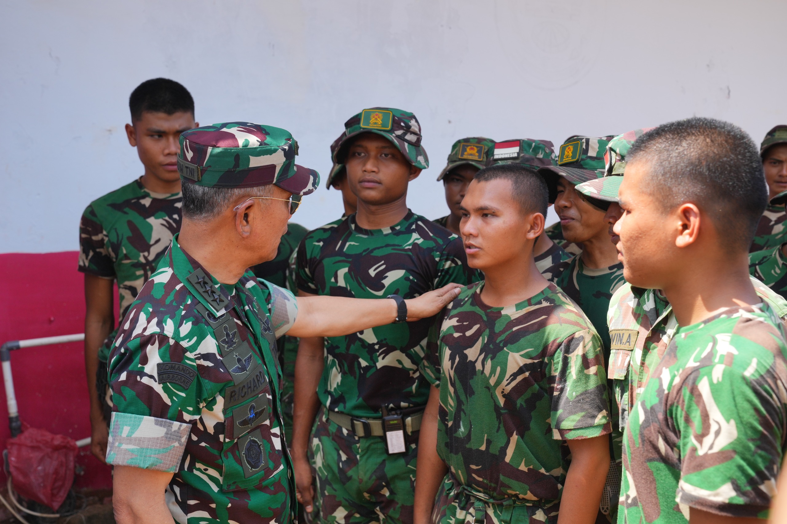 Kasum TNI Tinjau Pembangunan Huntara-Huntap di Tapanuli Selatan