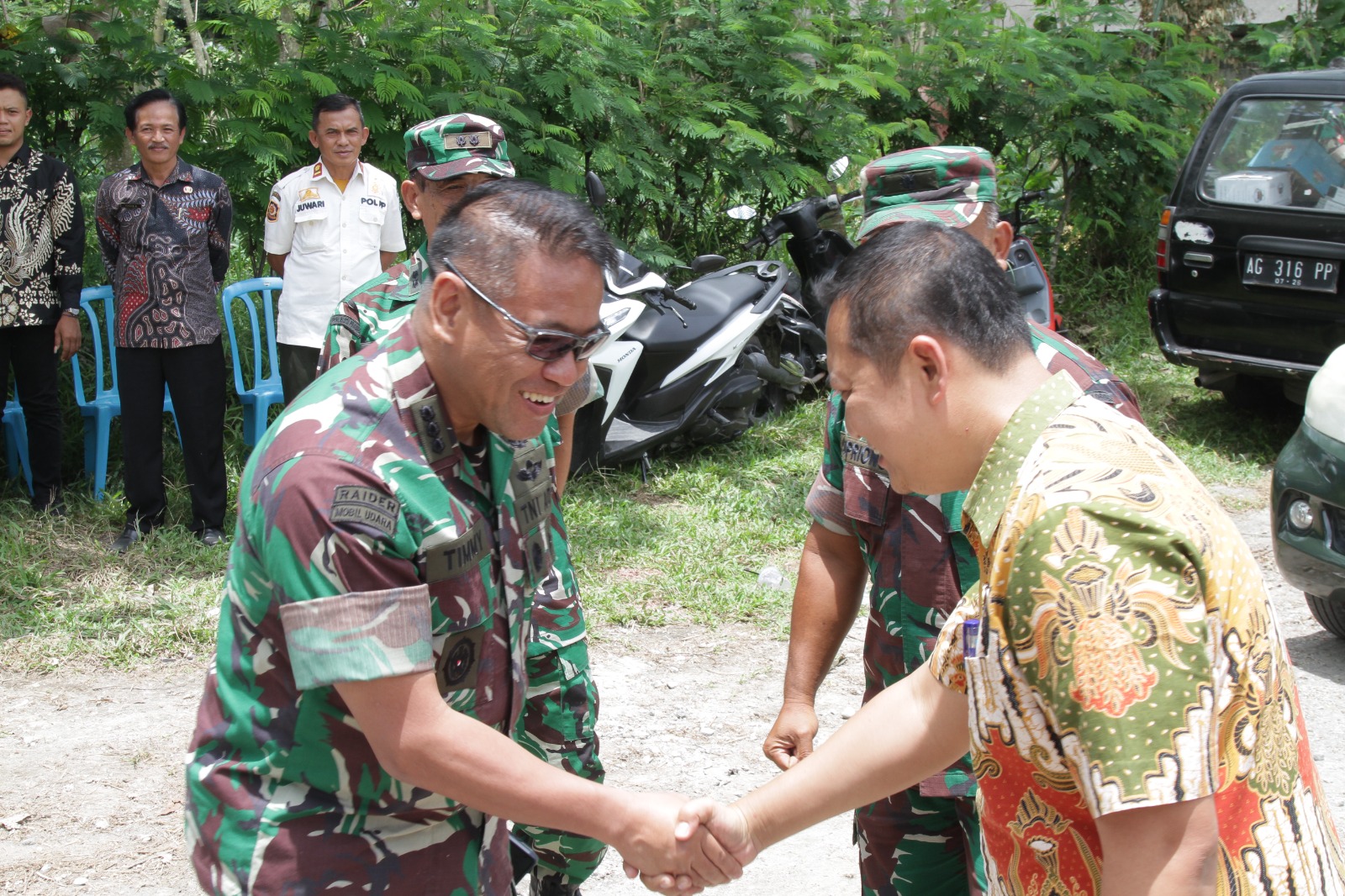 Monitoring Dan Evaluasi Aster Kasdam V/Brawijaya, Tinjau Jembatan Perintis Garuda Di Wilayah Kodim 0808/Blitar
