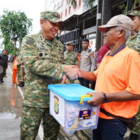 Jaga Jakarta Bersih, Pangdam Jaya Bersama Forkopimda Pimpin Kerja Bakti Serentak di Seluruh Wilayah Kodam Jaya