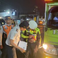 Langgar Rambu Larangan, 23 Kendaraan Bertonase Besar Ditertibkan di Tengah Kota Probolinggo