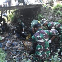 Kodim 1710/Mimika Gelar Aksi Bersih Pasar Sentral Timika