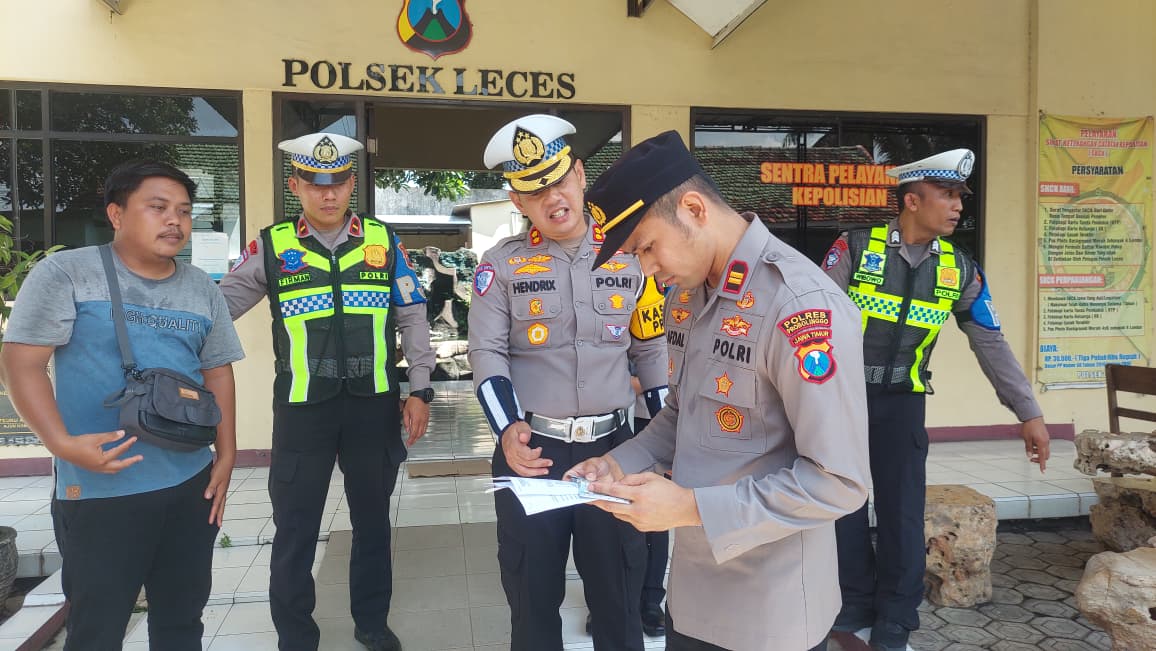 Sinergi PJR Polda Jatim dan Polres Probolinggo Kembalikan Mobil Curian, Korban Apresiasi Kinerja Polisi