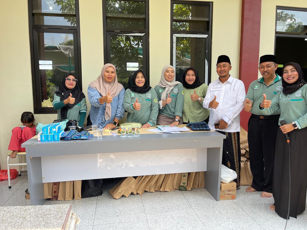 Wujud Implementasi SAE Kesehatan, LKNU Kota Kraksaan Gelar Baksos Harlah ke-103 NU