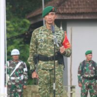 Perkokoh Kemanunggalan TNI dan Rakyat, Dansatgas TMMD Pimpin Upacara 17-an