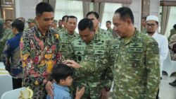 Wujud Empati, Panglima TNI Hadir Kuatkan Keluarga Prajurit Marinir yang Gugur