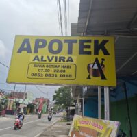 Strategis di Jalur Ramai Jalan Mastrip Kota Probolinggo, Apotek Alvira Hadirkan Layanan Kesehatan Setiap Hari hingga Malam