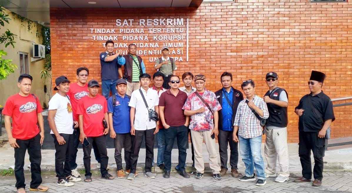 Dianiaya Saat Bertugas, Insan Pers Probolinggo Kawal Laporan ke Polisi Dianiaya Saat Bertugas, Insan Pers Probolinggo Kawal Laporan ke Polisi