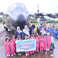 Mengenal Dunia Dirgantara, Ratusan Pelajar Makassar Kunjungi Lanud Sultan Hasanuddin