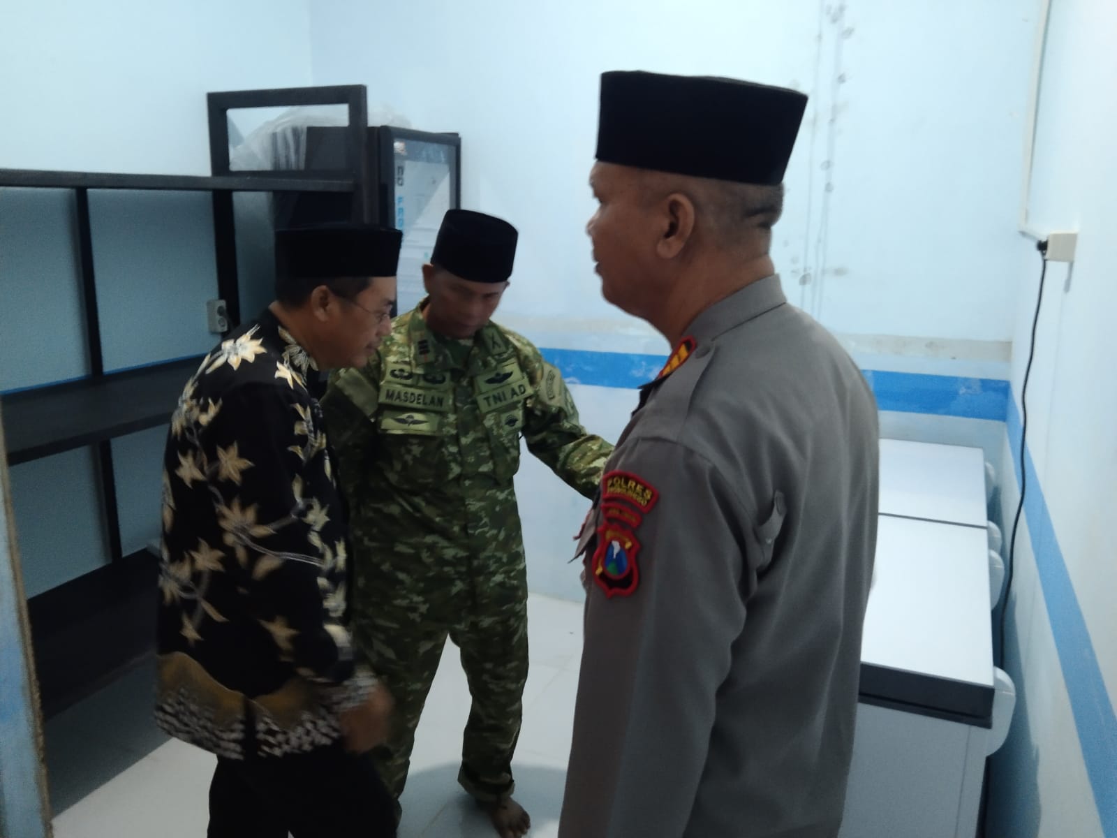 Koramil Besuk Menghadiri Grand Opening Dan Tasyakuran SPPG Desa Bago Koramil Besuk Menghadiri Grand Opening Dan Tasyakuran SPPG Desa Bago