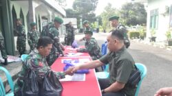 Wujud Kepedulian Sosial, Prajurit Kodim 1002/HST Tunaikan Zakat Fitrah