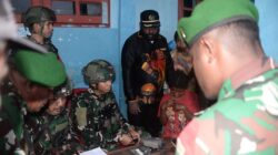 Tim Patroli Gabungan Koops TNI Papua Evakuasi 21 Pengungsi di Aifat Timur Jauh Maybrat