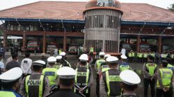 Kapolres Probolinggo Kota Pimpin Apel Pengamanan Malam Takbir, Ratusan Personel Gabungan Disiagakan