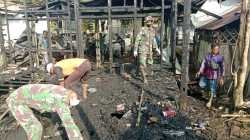 Pasca Kebakaran, TNI-POLRI Gotong Royong Bersihkan Lokasi Terdampak