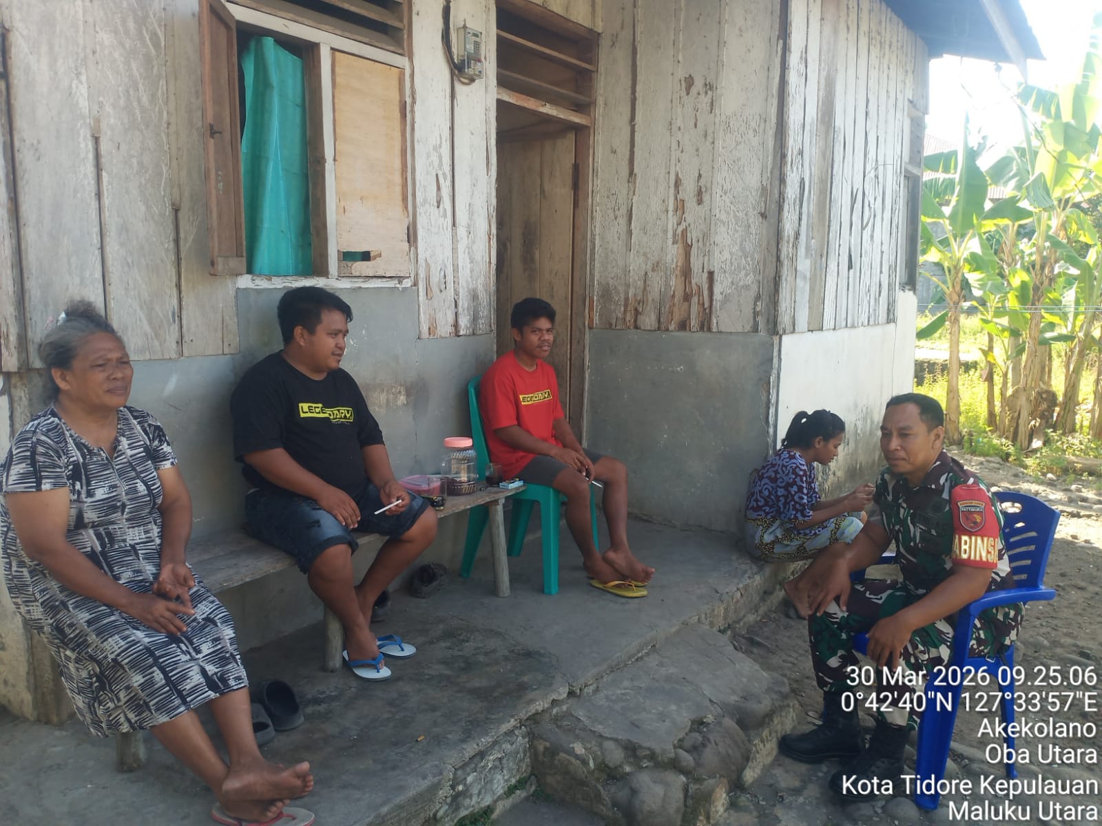 Jalin Silaturahmi, Babinsa Koramil 1505-05/Sofifi Komsos Bersama Warga Binaan