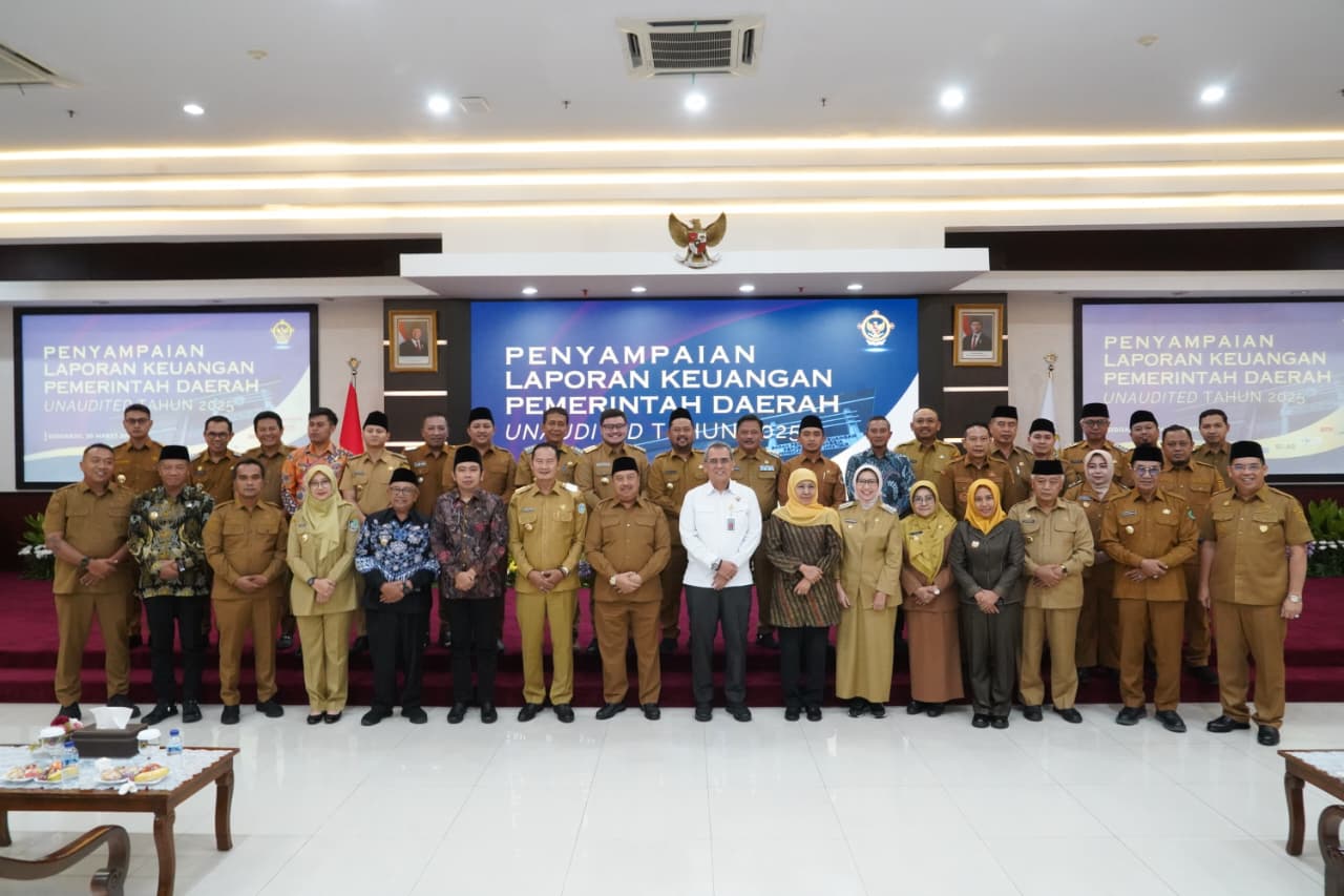 Pemkab Probolinggo Serahkan LKPD Unaudited 2025, Optimis Raih WTP ke-13