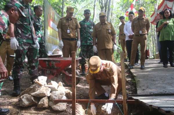 Kodim 1008/Tabalong Laksanakan Ground Breaking Jembatan Garuda Kodam XXII/Tambun Bungai di Desa Mangkusip
