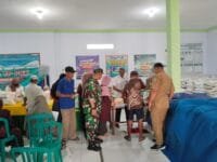 Pastikan Tepat Sasaran, Kodim Probolinggo Melalui Koramil Jajaran Dampingi Penyaluran Bantuan Pangan