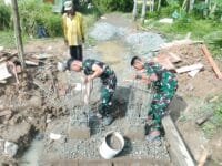 Jembatan Perintis Garuda Dikebut, TNI dan Warga Kompak Bangun Abutmen