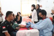 Petugas Rutan Kraksaan Gelar Donor Darah Peringati Hari Bhakti Pemasyarakatan