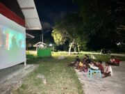 Tumbuhkan Jiwa Patriotisme, Satgas TMMD Ke-128 Kodim 1801/Manokwari Gelar Film Perjuangan