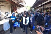 Sokong Ekonomi Kerakyatan, Dini Rahmania ‘Geruduk’ Pasar Tradisional di Probolinggo
