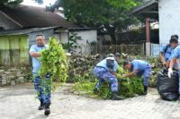 Sinergi TNI-Polri dan Masyarakat Peringati HUT ke-80 TNI AU, Lanud Sjamsudin Noor Gelar Karya Bakti di Pasar Ulin Raya Banjarbaru