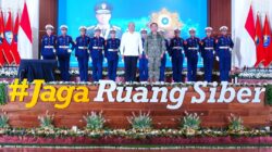 Panglima TNI Terima Penghargaan Adhibhakti Sanapati dan Berikan Ceramah Umum di BSSN
