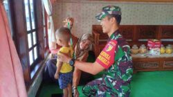 Cegah Stunting, Babinsa Tawangrejo Bersama Nakes Cek Kesehatan Balita Di Dusun Bendolowo
