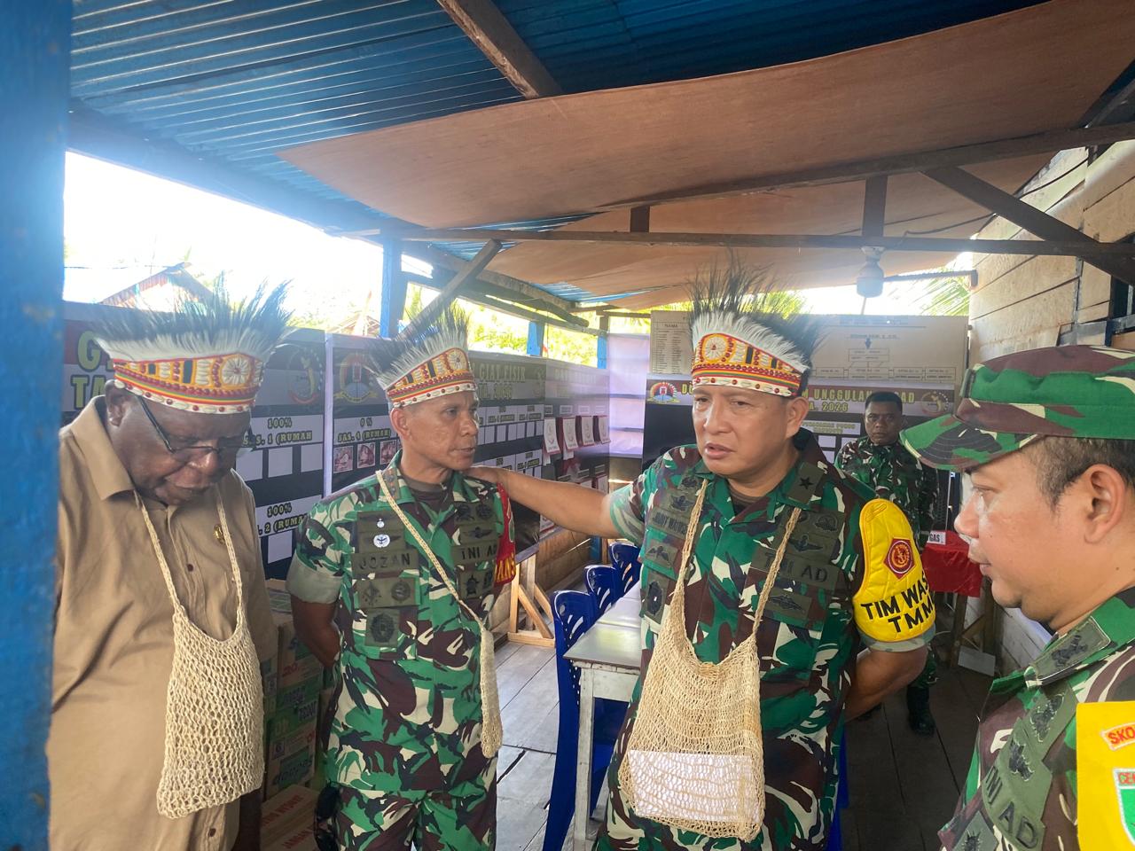 Tim Wasev TMMD ke-128 dari PJO TMMD Tinjau Langsung Sasaran di Kampung Keakwa