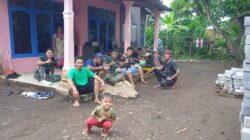 Satgas TMMD Ke-128 dan Warga Makan Bersama, Bukti Nyata Kemanunggalan TNI-Rakyat