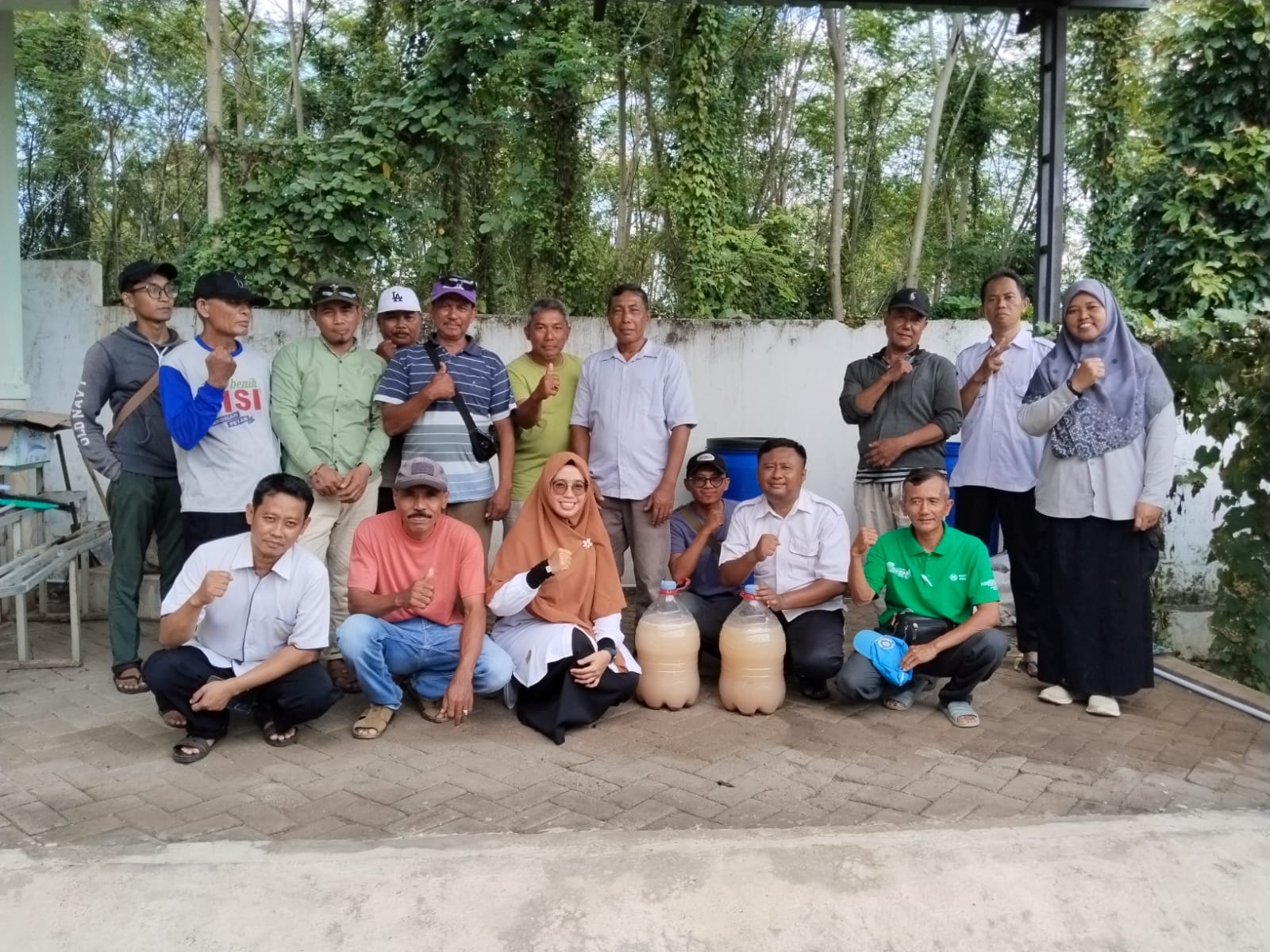 Penggiat Pertanian Organik Banyuanyar Dilatih Perbaiki Tanah Ramah Lingkungan