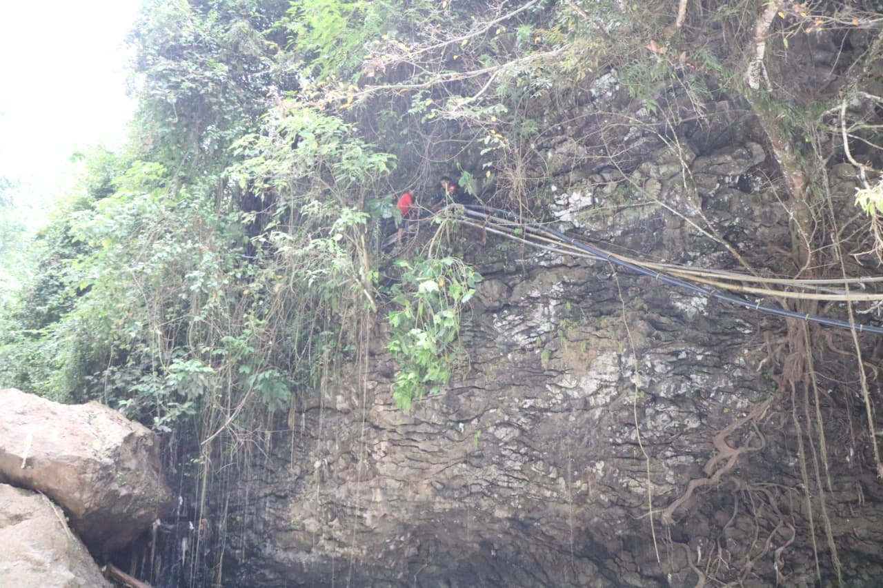 Lewati Jalur Terjal, Pipanisasi TMMD Ke-128 Kodim 0820/Probolinggo Capai 70 Persen