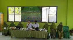 Warna Baru di Kantor Muslimat Saat Ibu-Ibu Kraksaan Bicara Hukum dan Advokasi