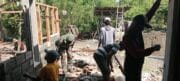 Wujud Nyata Kemanunggalan, Koramil Leces Bantu Proses Pembangunan Rumah Warga