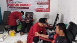 Bersama PMI Cabang, Koramil Ngraho Bojonegoro Gelar Donor Darah