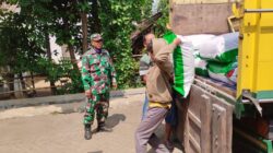 Tingkatkan Ketahanan Pangan Nasional, Koramil Wonomerto Dampingi Penyerahan Bantuan Bibit Jagung Kepada Kelompok Tani Tingkatkan Ketahanan Pangan Nasional, Koramil Wonomerto Dampingi Penyerahan Bantuan Bibit Jagung Kepada Kelompok Tani