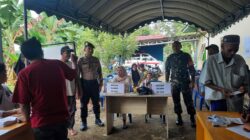 Babinsa Koramil 1002-08/LAU Dampingi Pemilihan Ketua RT di Wilayah Binaan