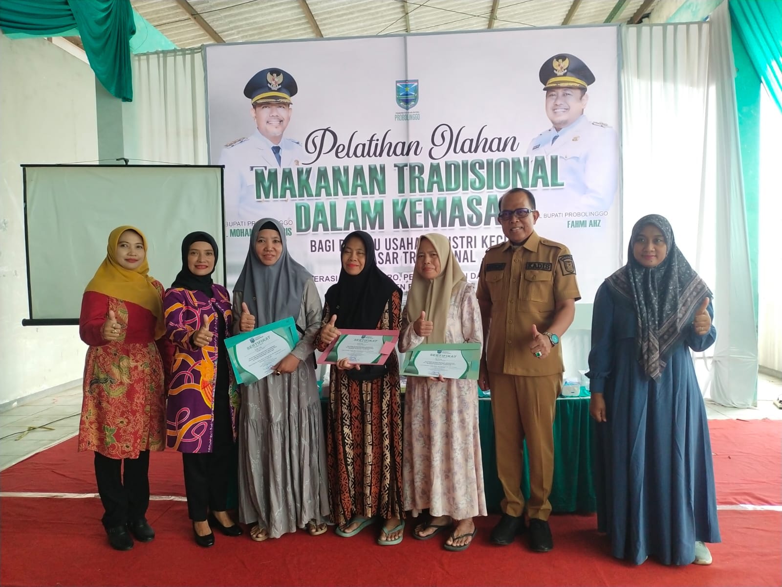 DKUPP Kabupaten Probolinggo Gelar Pelatihan Olahan Makanan Tradisional Dalam Kemasan Bagi Pelaku Industri Kecil Pasar Semampir DKUPP Kabupaten Probolinggo Gelar Pelatihan Olahan Makanan Tradisional Dalam Kemasan Bagi Pelaku Industri Kecil Pasar Semampir