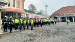 Bersama Sejumlah Pihak Kasdim Mengikuti Pelaksanaan Apel Kesiapan Pengamanan Malam Takbir Hari Raya Idul Adha 1447 H/ 2026 M Bersama Sejumlah Pihak Kasdim Mengikuti Pelaksanaan Apel Kesiapan Pengamanan Malam Takbir Hari Raya Idul Adha 1447 H/ 2026 M