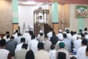 Ribuan Umat Muslim Sholat Idul Adha 1447 H di Masjid Agung Ar-Raudlah Kraksaan