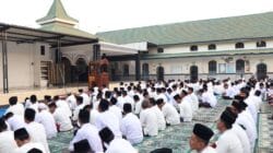 Sholat Idul Adha 1447 Hijriyah di Rutan Kraksaan Berlangsung Khidmat dan Penuh Kebersamaan Sholat Idul Adha 1447 Hijriyah di Rutan Kraksaan Berlangsung Khidmat dan Penuh Kebersamaan