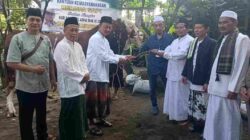 Pemkab Probolinggo Serahkan Sapi Kurban Presiden Prabowo ke Masjid Besar Darul Muqorrobin Kuripan