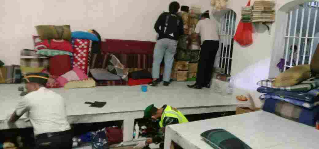 Razia Gabungan TNI-Polri dan BNN di Lapas Lumajang, Petugas Temukan Benda Berbahaya