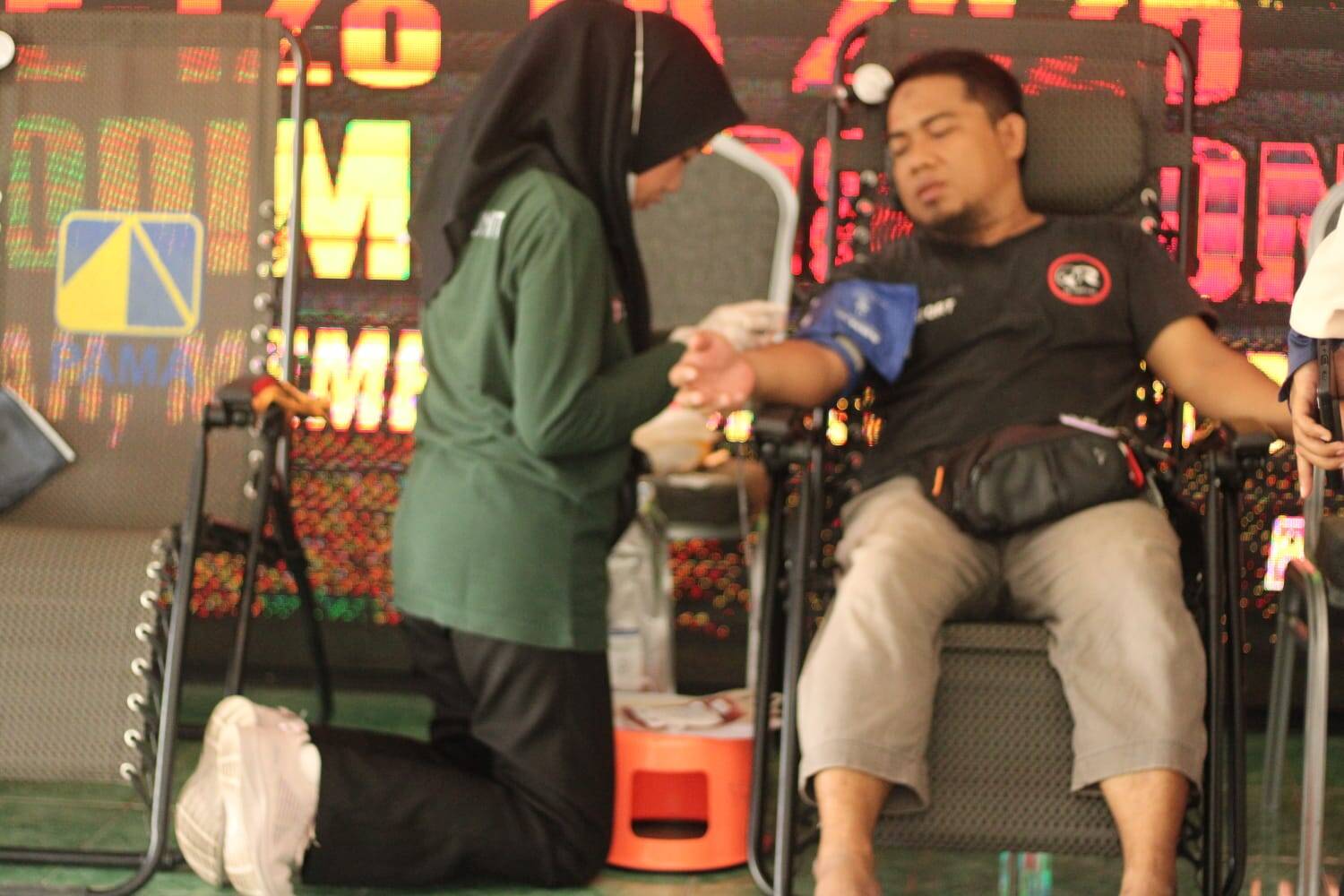 Bakti Kesehatan TMMD Ke-128 Kodim 0908/Bontang, Warga Antusias Ikuti Donor Darah Dan Pengobatan Gratis Bakti Kesehatan TMMD Ke-128 Kodim 0908/Bontang, Warga Antusias Ikuti Donor Darah Dan Pengobatan Gratis
