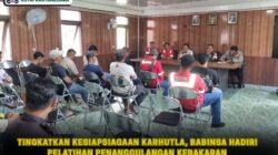 Tingkatkan Kesiapsiagaan Karhutla, Babinsa Hadiri Pelatihan Penanggulangan Kebakaran