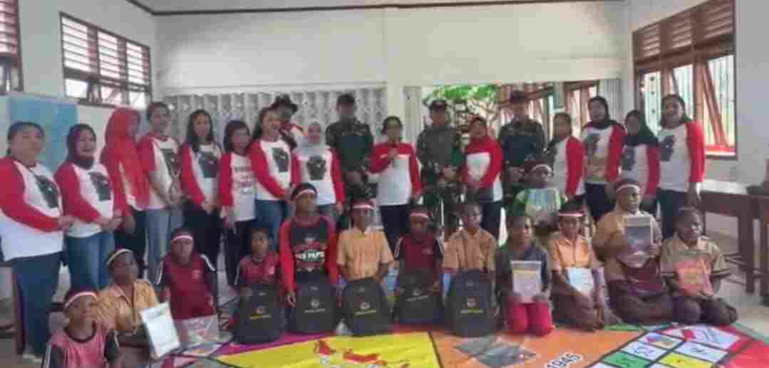 Kegiatan Peringati Hari Lahir Pancasila, Membuat Tawa dan Senyum Kebahagiaan Anak-Anak Papua Kembali Pecah Kegiatan Peringati Hari Lahir Pancasila, Membuat Tawa dan Senyum Kebahagiaan Anak-Anak Papua Kembali Pecah